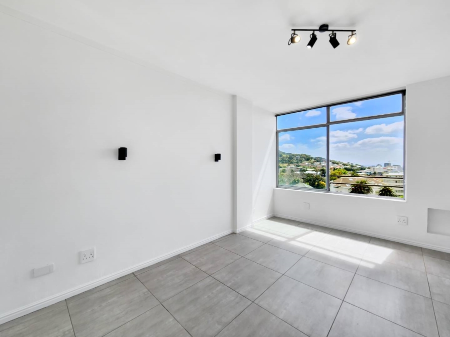 0 Bedroom Property for Sale in Gardens Western Cape